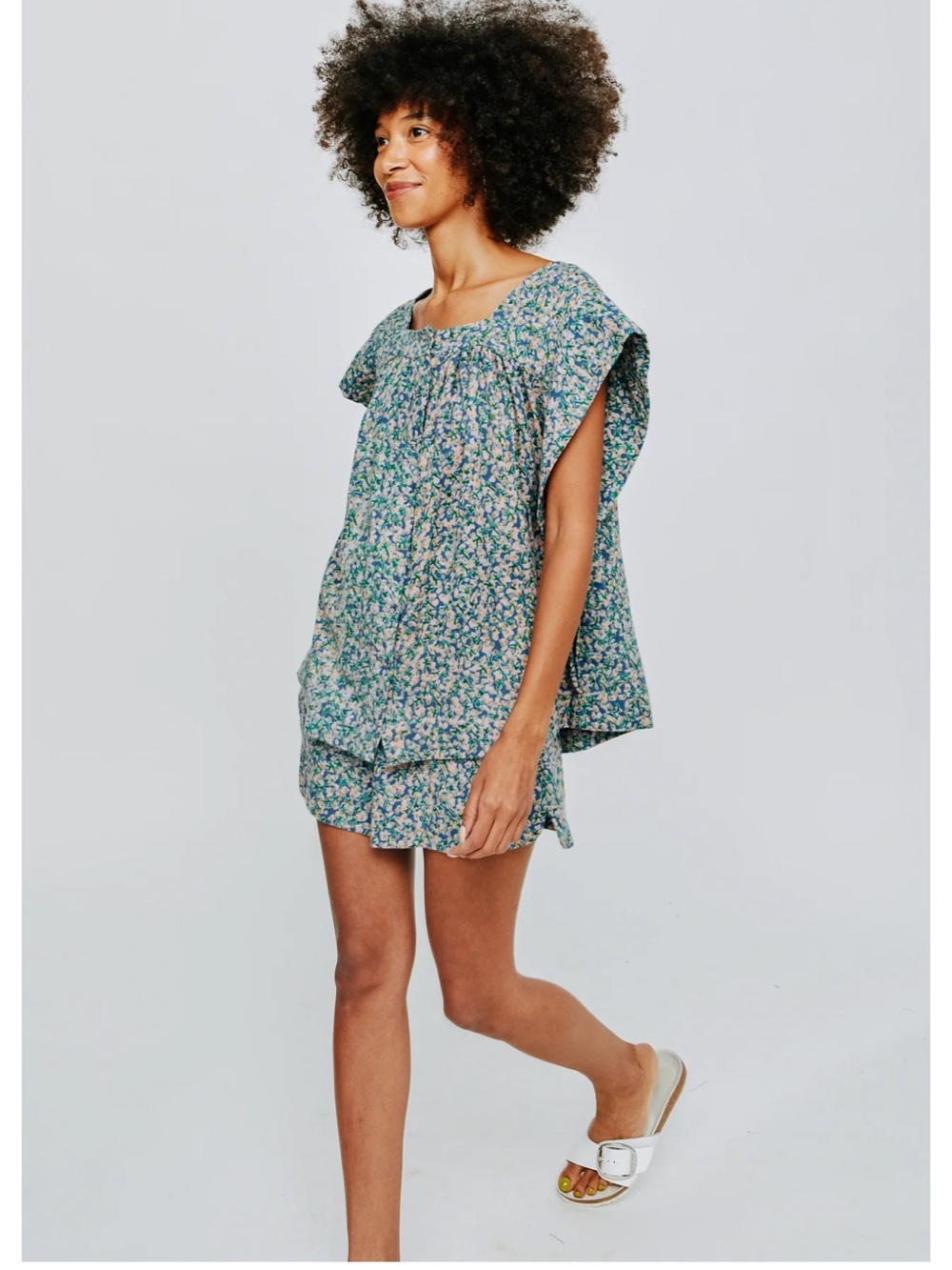MIRTH Pueblo Top Size S In Blueberry Floral Print NWOT